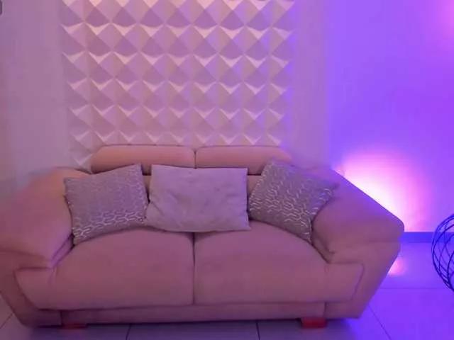 AdharaMoretti from BongaCams