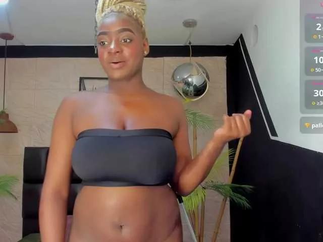 alanabonny from BongaCams