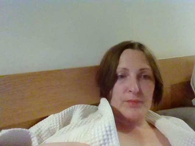 AllaSowinskaya from BongaCams