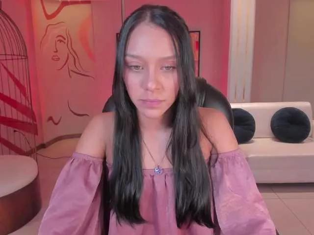 AmaliaCruss from BongaCams