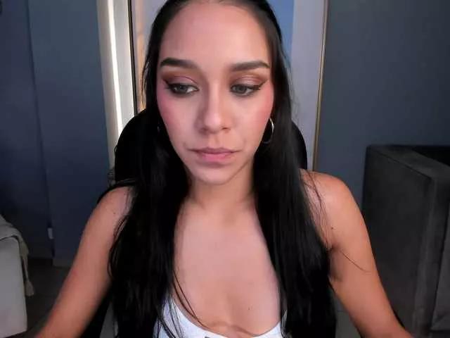 AmaliaCruss from BongaCams