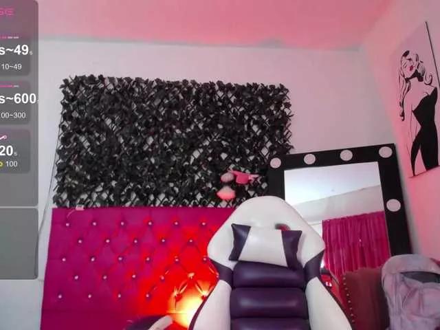 ambaar from BongaCams