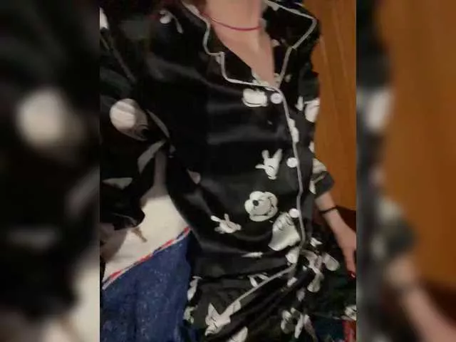 AnnaBrad on BongaCams 