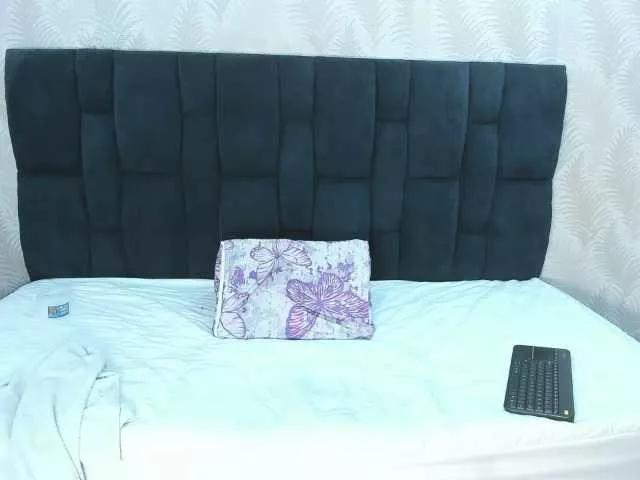 ArianaDiosa from BongaCams
