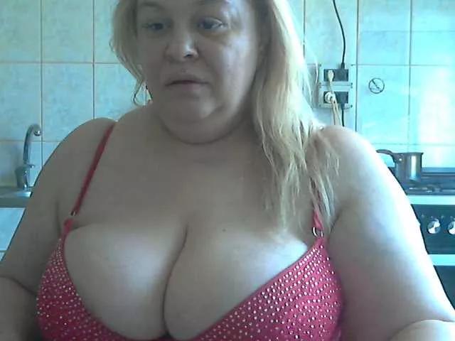 AriannaMilf from BongaCams