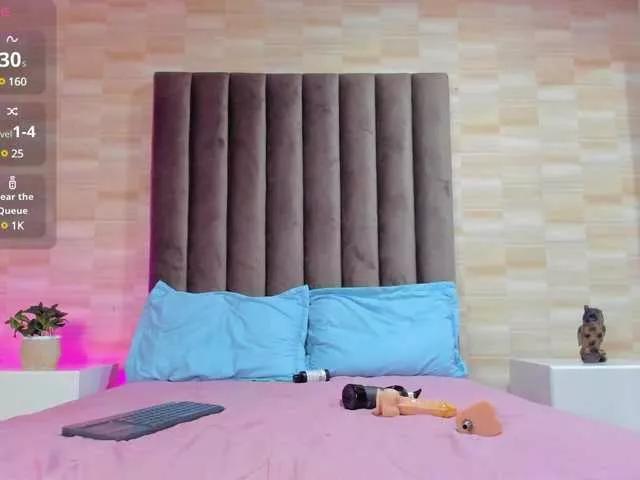Ariiadna-Fox from BongaCams