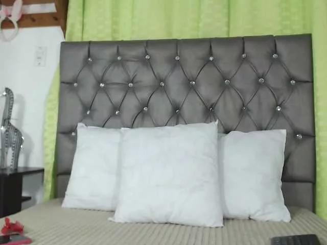 catalinalatin from BongaCams