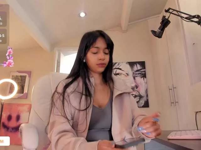 catalinasaiz from BongaCams
