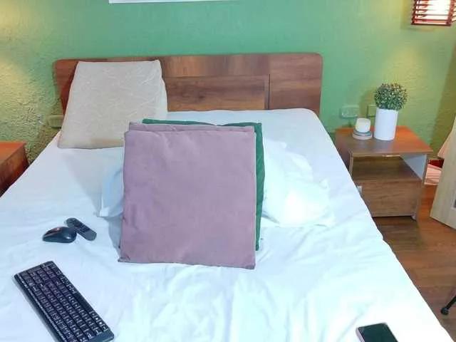 DANAABROWN from BongaCams