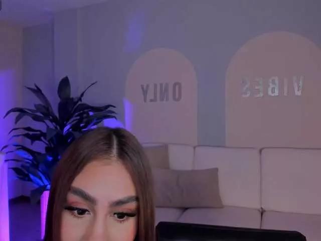 DannaCruz from BongaCams