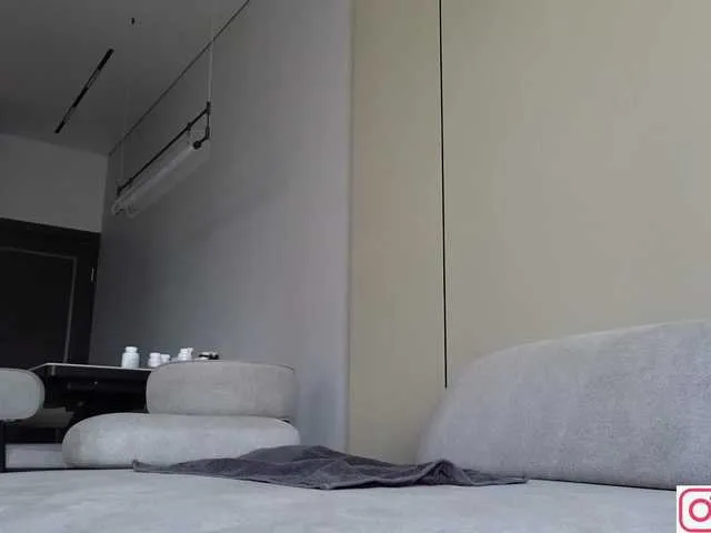 diffgirls1-1 on BongaCams 