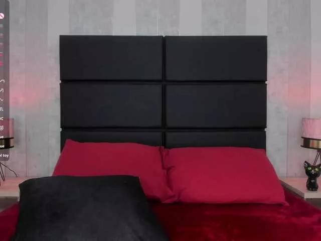 DollyConnor from BongaCams