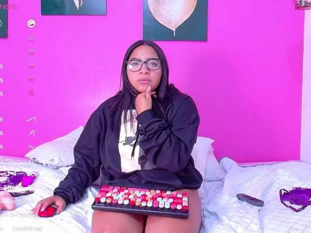 drooling4daddy from BongaCams