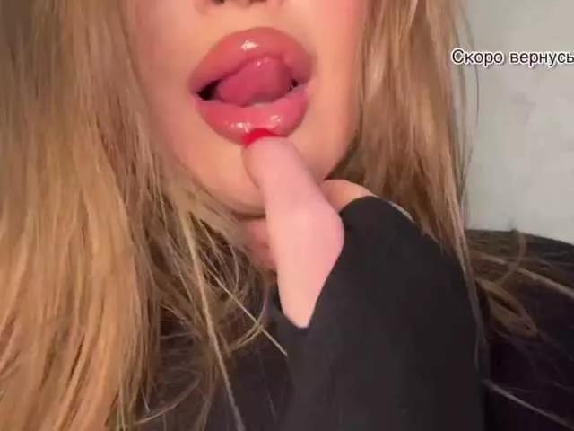 Eeekaterina from BongaCams