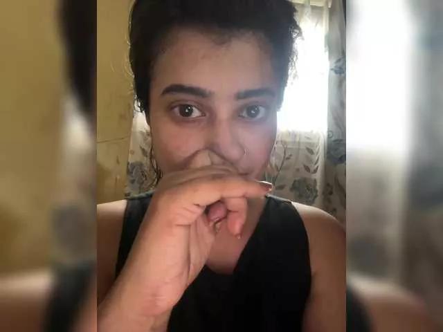 EleenaTylor from BongaCams