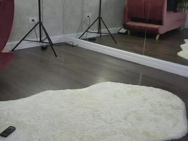 ellacandy from BongaCams