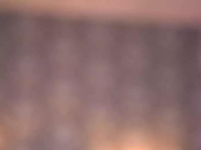 EllieRedd from BongaCams