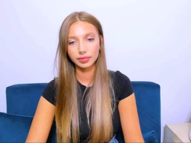 EmmaAngel from BongaCams