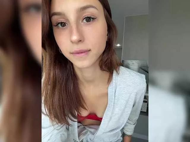 EwaBrown from BongaCams