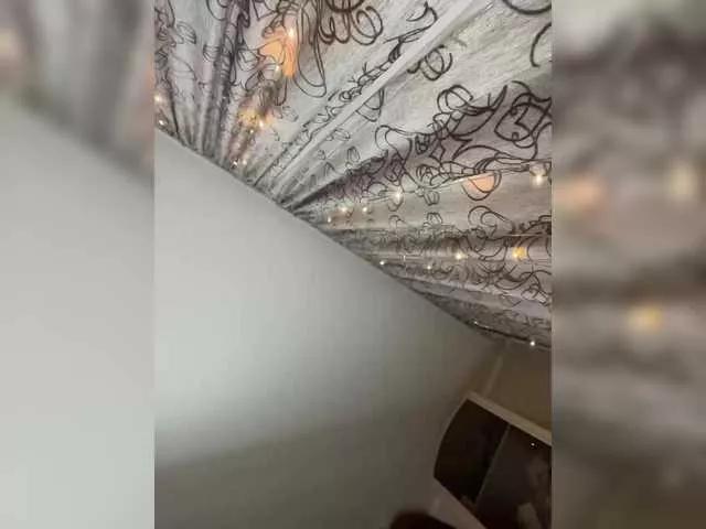 HellMor from BongaCams
