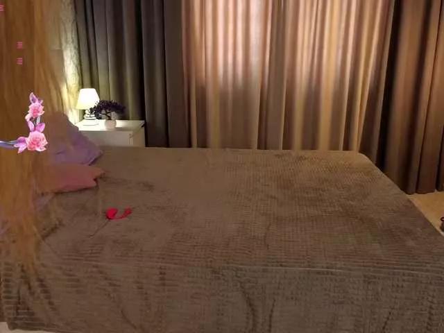 hey-monkey on BongaCams