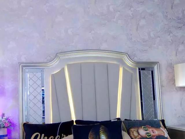 Issadorra from BongaCams