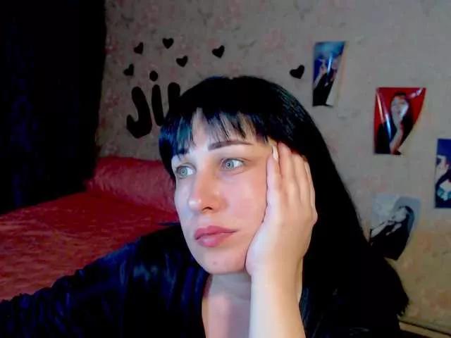 JillStevens from BongaCams