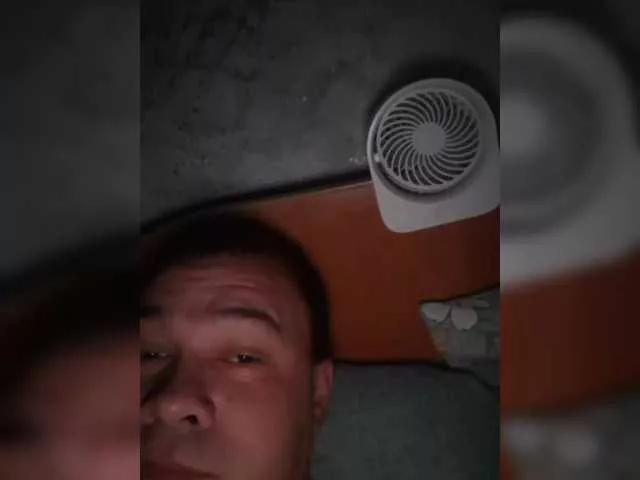 KakTYT from BongaCams