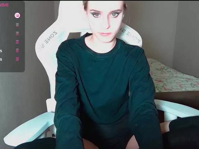 kissesliza from BongaCams