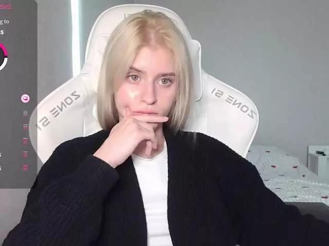 kissesliza from BongaCams