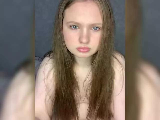 kisssssesmee from BongaCams
