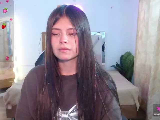 kittystart-tay from BongaCams