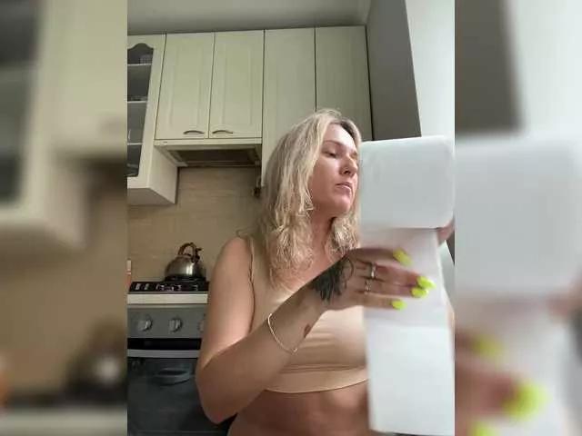 kykyshe4ka from BongaCams