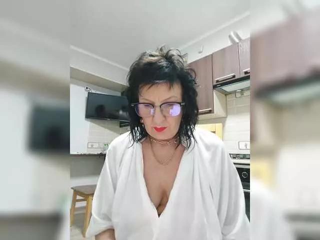 LaliaMia from BongaCams
