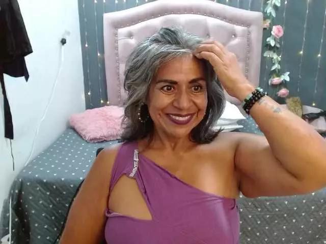 lalisha-96 from BongaCams