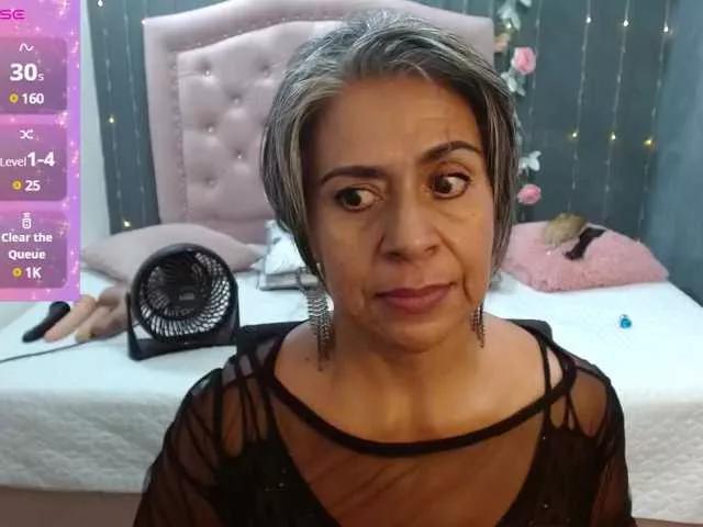 lalisha-96 from BongaCams