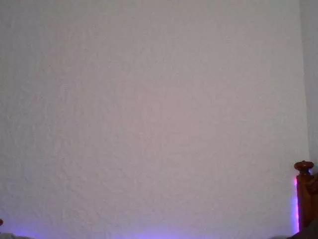 LallyRose from BongaCams