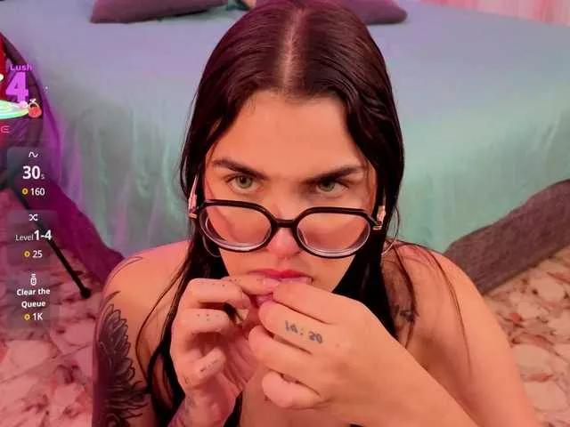 Lana01 from BongaCams