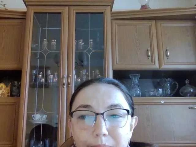 Larrisa3 from BongaCams