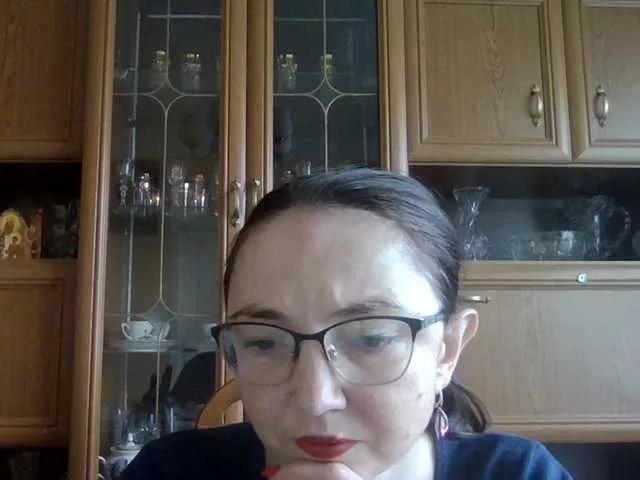 Larrisa3 from BongaCams