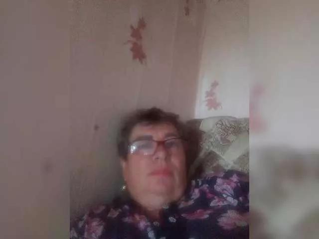 LeeNel from BongaCams