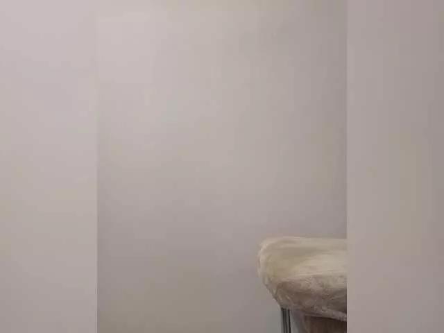 Leylla from BongaCams