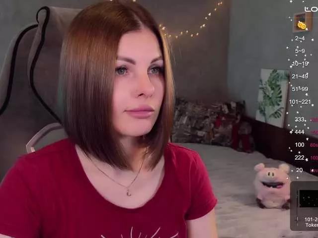 LiluDallass from BongaCams