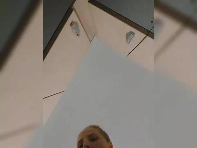 Lulu-Erotica from BongaCams