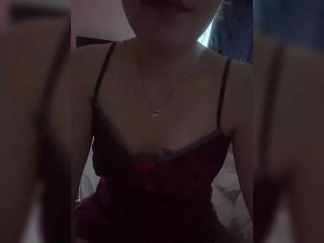 Matmazel35 from BongaCams