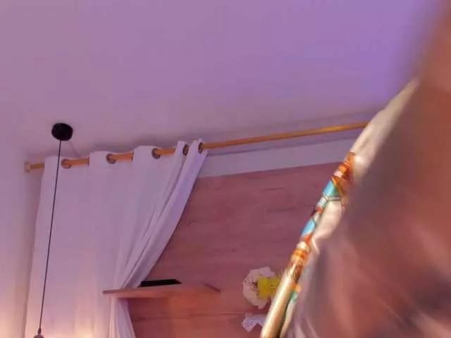 meenacute from BongaCams
