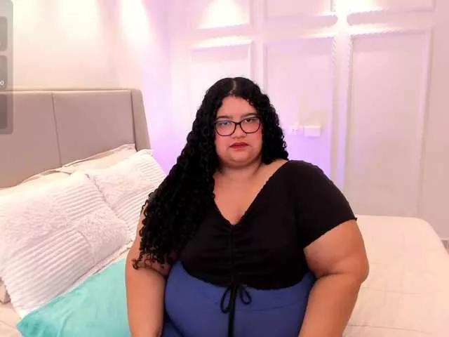 MilleyCollins from BongaCams