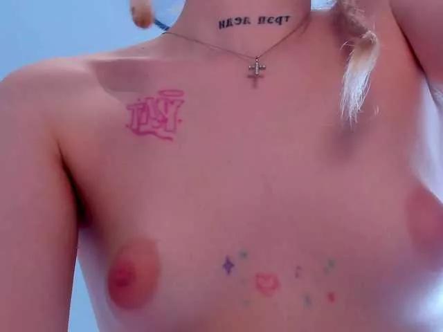 millypopa from BongaCams