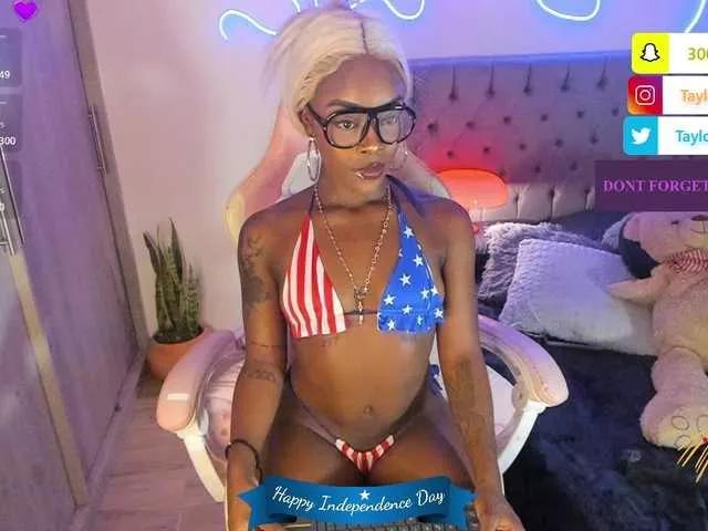 Miss-west from BongaCams