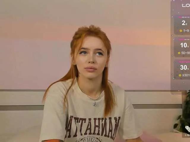 MissRedFox from BongaCams